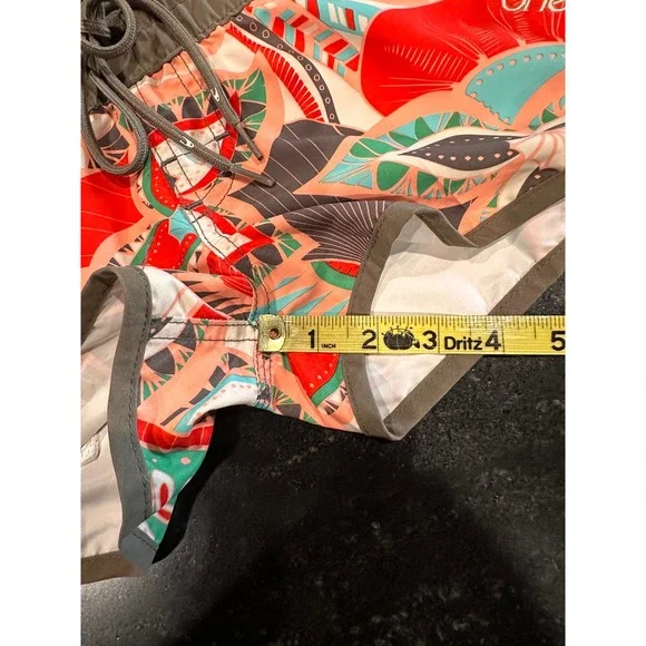 O'Neill Vintage Board Shorts Womens 2" Inseam Surf Swim Tropical Elastic Waist - Picture 7 of 7